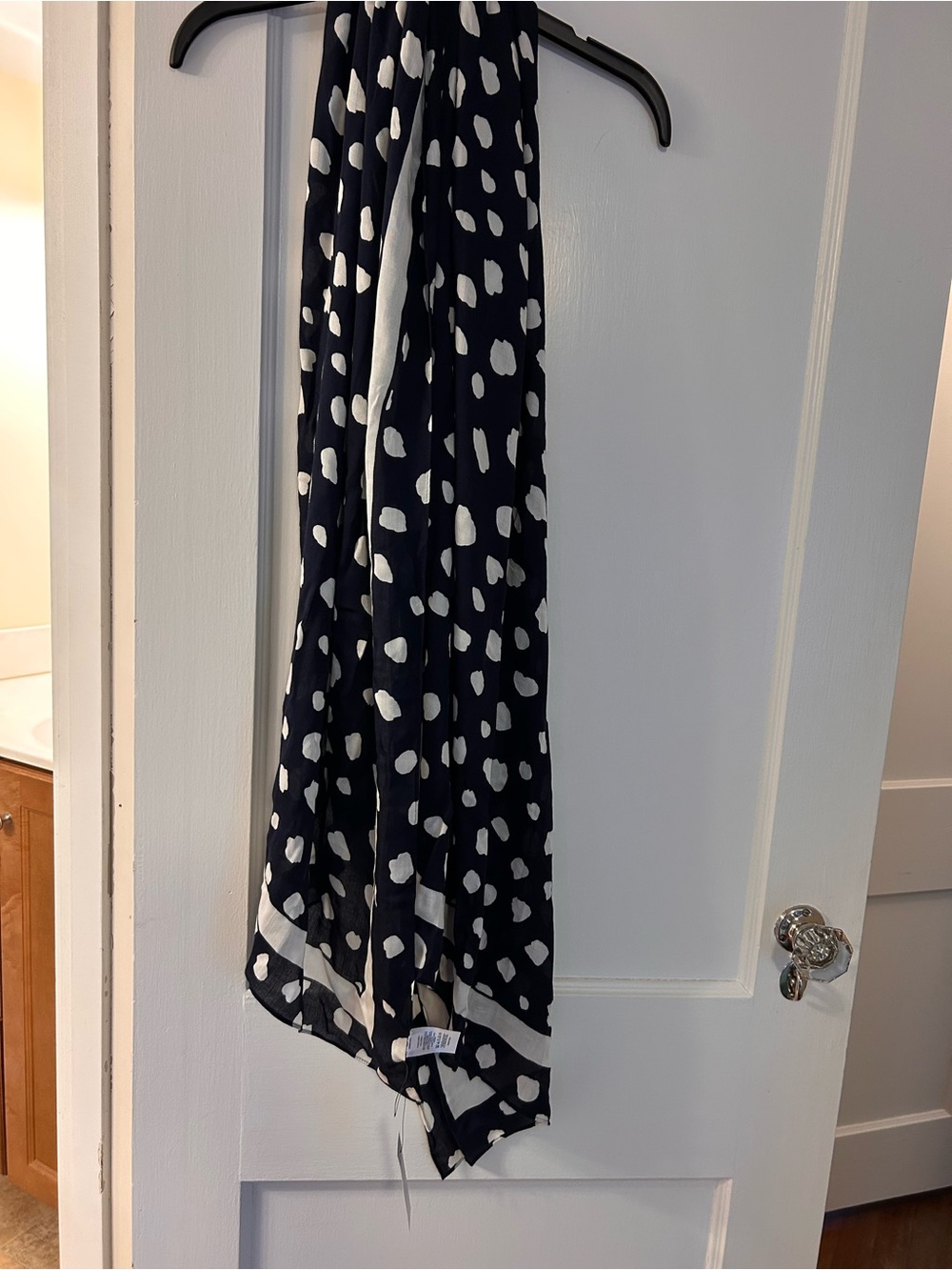NWT Ann Taylor Navy and White Polka Dot Scarf/wrap